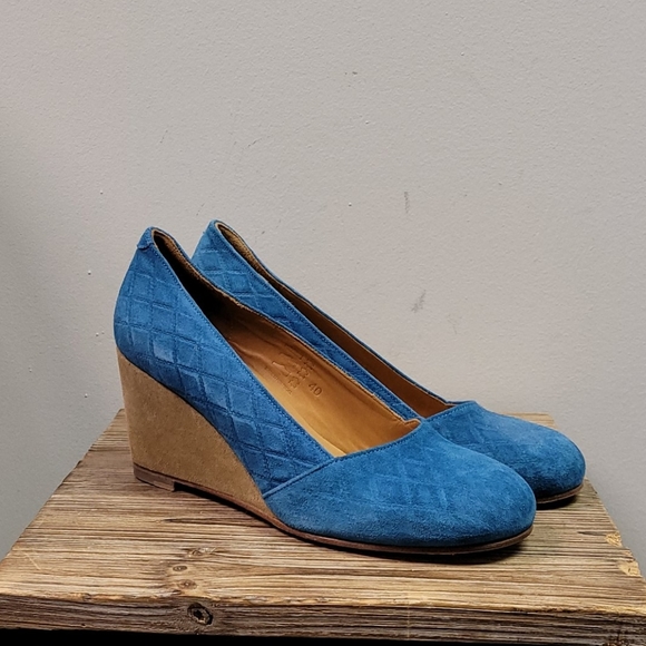 APC Blue Roundtoe Wedge Leather Shoes